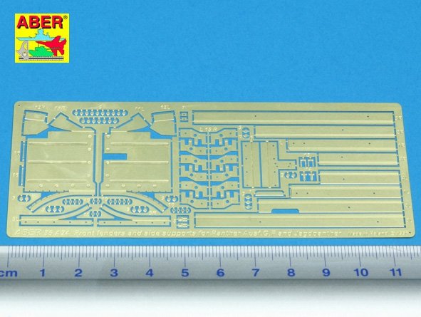 Aber 35A024 Front fenders and side skirts for Panther, Ausf.G and Jagdpanther (1/35) – image 2