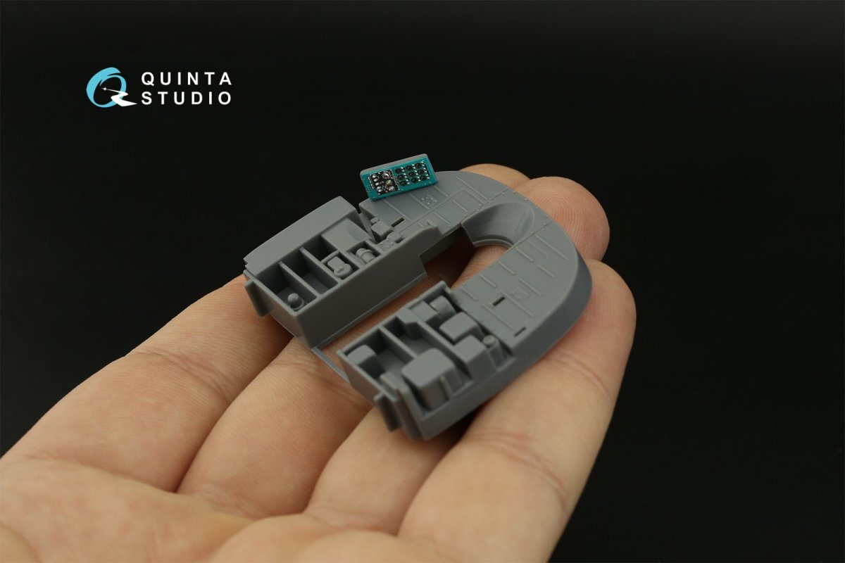 Quinta Studio QDS-48380 Mi-8MT 3D-Printed &amp;amp; colored Interior on decal paper (AMK) (Small version) 1/48 – obrázek 10