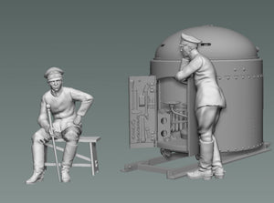 Copper State Models F35-049 Fahrpanzer german leaning crewman 1/35 – image 3
