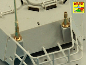 Aber R-44 Zestaw 2 anten VHF pojazdów NATO / Set of 2 NATO antennas with mount bases 1/35 – zdjęcie 13