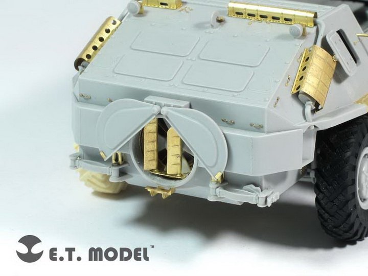 ET Model E35-120 Russian BTR-60P APC (For TRUMPETER 01542) (1/35) – image 8