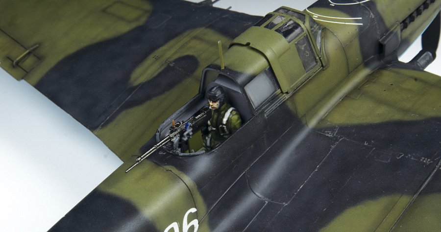 Zvezda 4826 Soviet two-seat attack aircraft IL-2 shturmovik (mod.1943) 1/48 – image 5