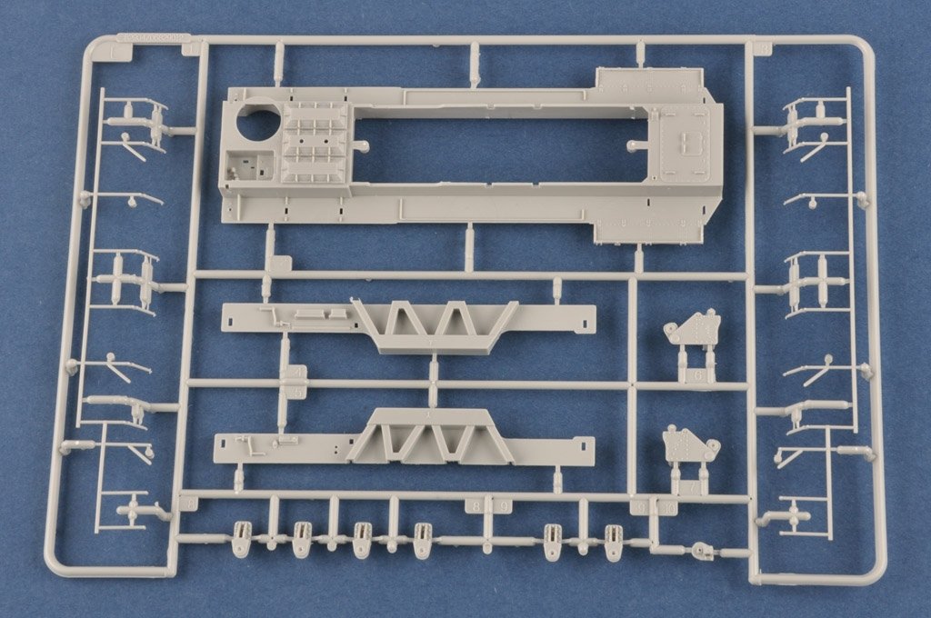 Hobby Boss 82961 German KARL-Geraet 040/041 on Railway Transport Carrier 1/72 – image 7