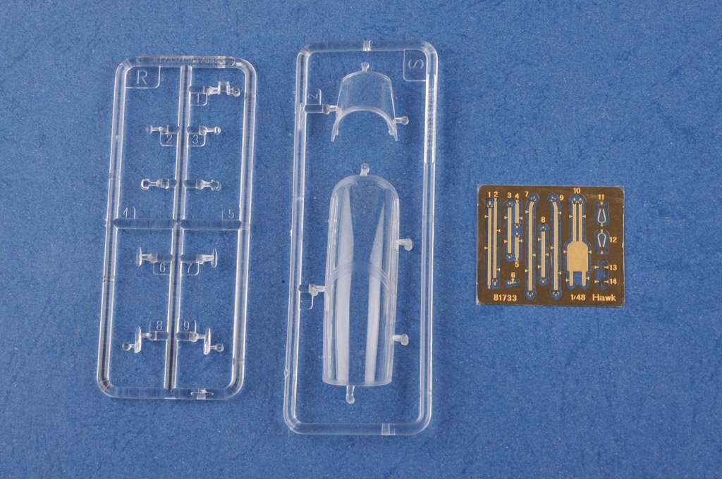 Hobby Boss 81735 Hawk T MK.100/102 – Bild 6