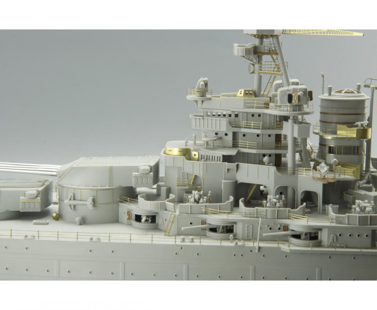 Eduard 53112 USS Arizona part 6 - superstructure TRUMPETER 1/200 – obrázek 3