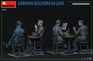 MiniArt 35396 GERMAN SOLDIERS IN CAFE 1/35 – imagen 6