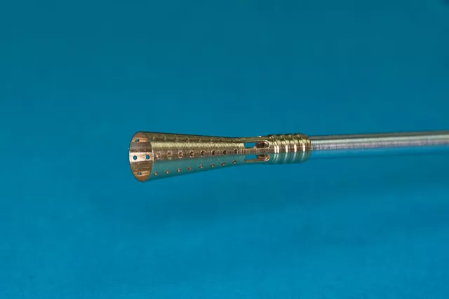 RB Model 35B105 5.5cm Flak barrels Used in prototype of E-50 &amp;quot;Flakpanzer&amp;quot; Set include 2 complete barrels 1/35 – imagen 2