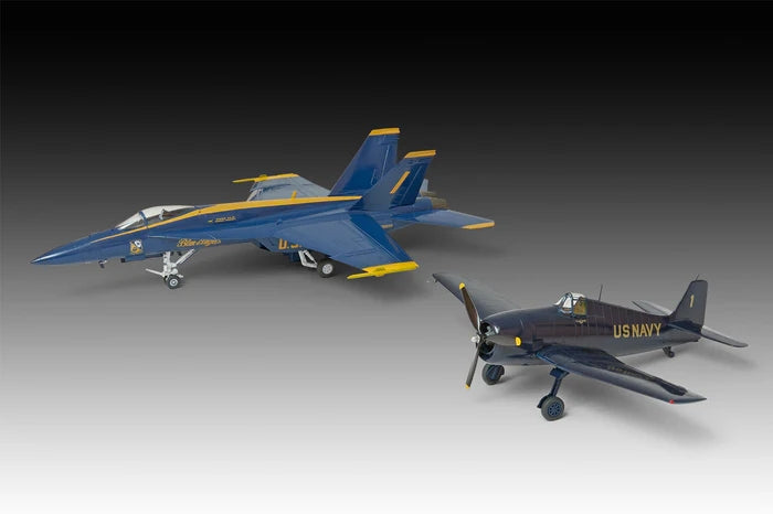 Revell 05613 Boeing F/A-18 E Super Hornet &amp; Grumman F6F-5 Hellcat - Blue Angels 80 Years 1/72