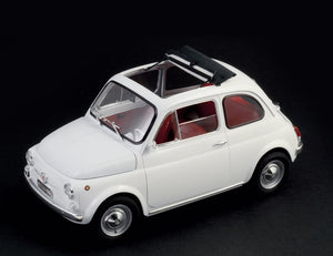 Italeri 4703 FIAT 500F 1968 1/12 – obrázek 4