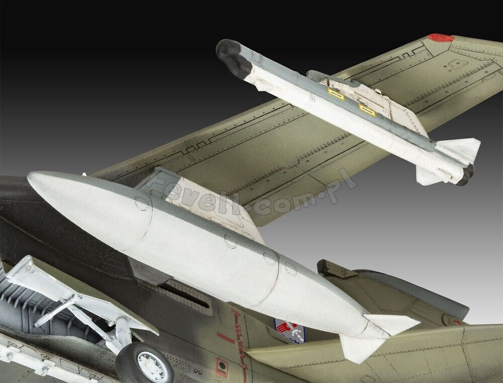 Revell 03801 Tornado Twin Pack - 50 Anniversary Panavia Tornado 1/72 – image 13