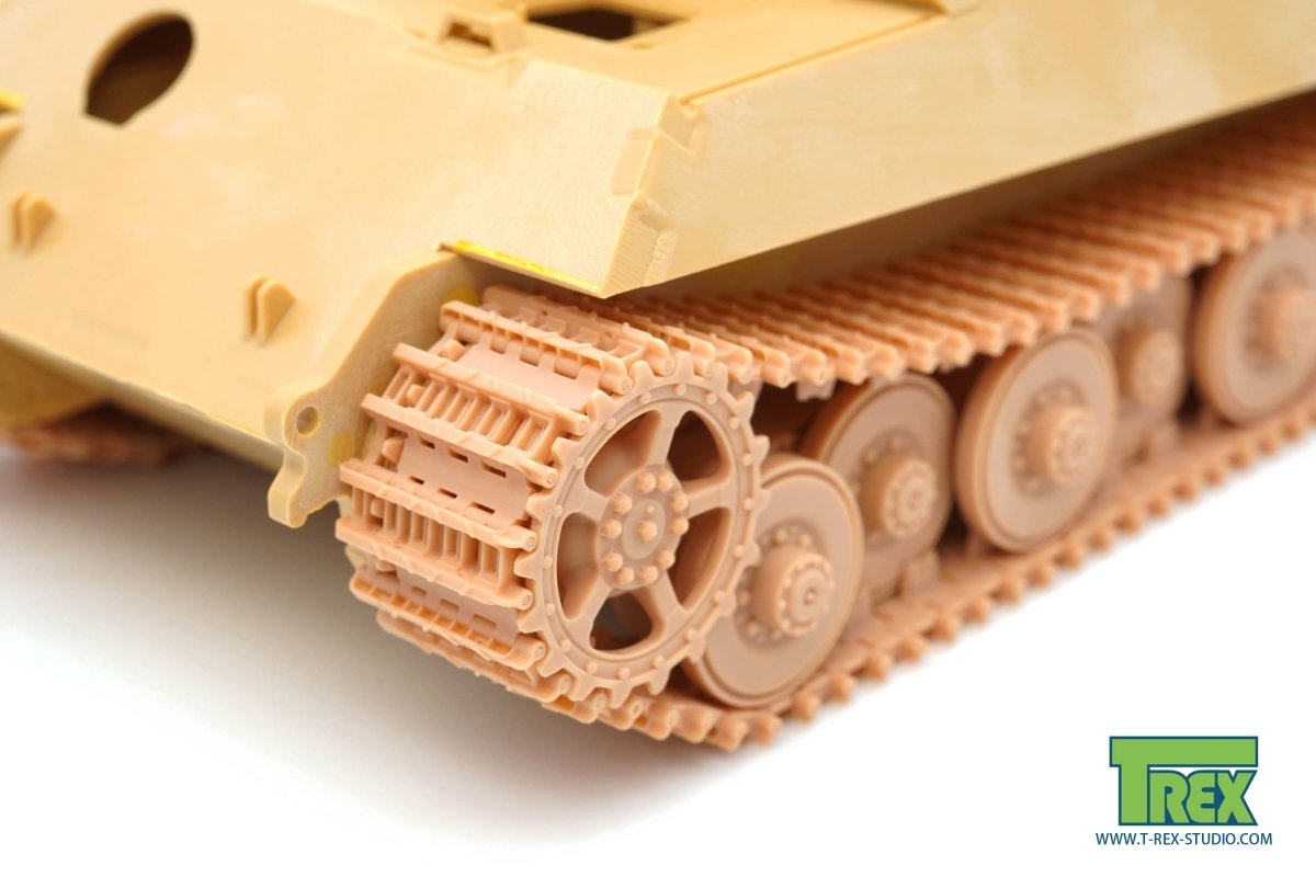 T-Rex Studio TR84007 King Tiger Transport Tracks Pattern 2 1/48 – image 4
