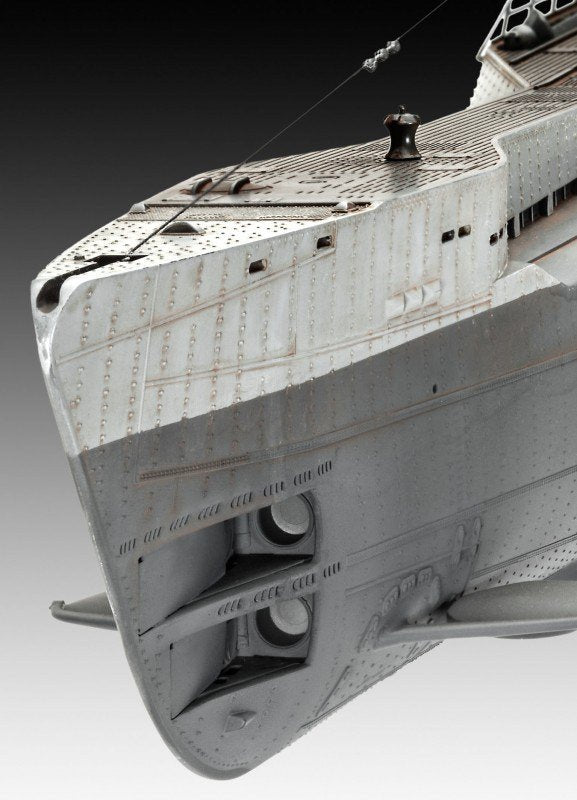 Revell 05133 German Submarine Type IX C/40 – imagen 2