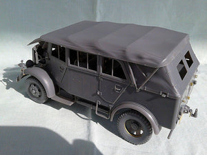 Miniart 35147 L1500A Kfz.70 German Personnel Car 1/35 – image 5
