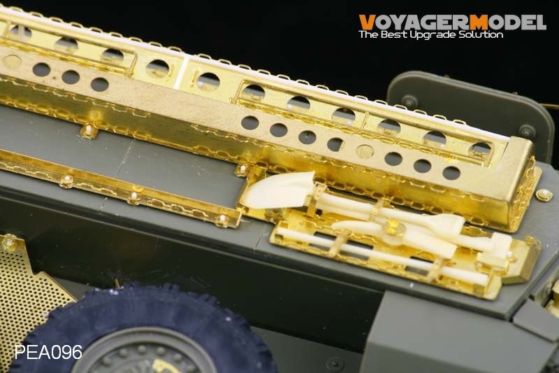 Voyager Model PEA096 OVM and Water/Fuel Can for Stryker (For ALL) 1/35 – obrázek 2