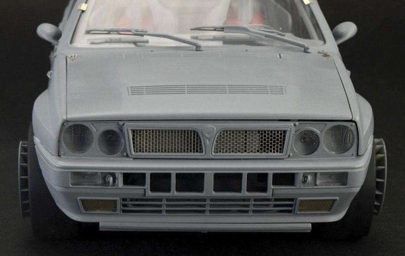 Italeri 4709 Lancia Delta HF integrale 16v 1/12 – obrázek 8