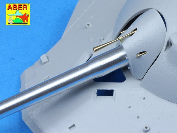 Aber 35L-185 Armament for Soviet JS-7 Heavy Tank (With short muzzle brake) 1x130mm, 2x14.5mm, 6x7.62mm 1/35 – Bild 3