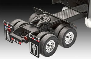 Revell 07731 AC/DC Power Up Tour Truck - Trailer 1/32 – image 8