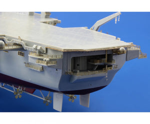 Eduard 17027 USS Nimitz CVN-68 (2005) TRUMPETER 1/700 – image 12