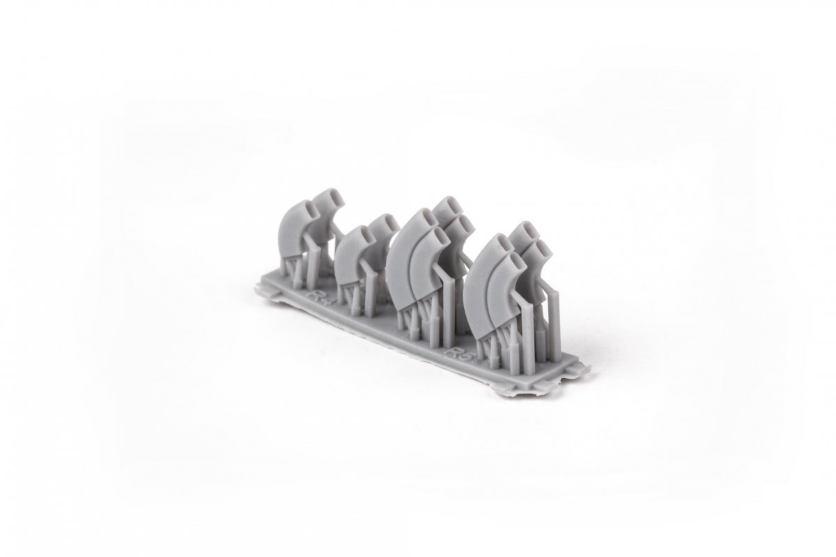 Eduard 648805 Yak-9D exhaust stacks PRINT ZVEZDA 1/48 – Bild 5