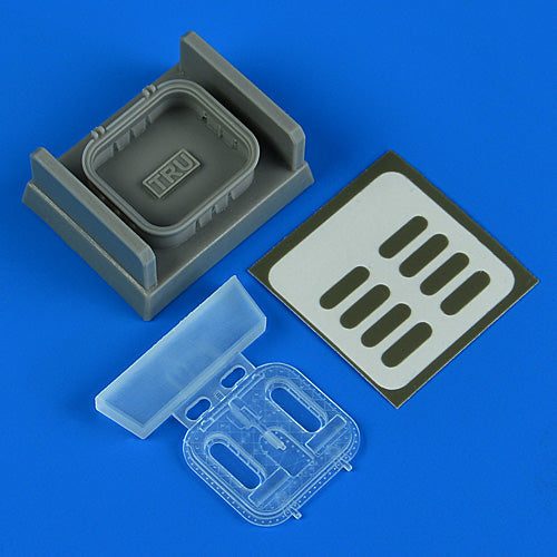 Quickboost QB49082 Mi-8MT/Mi-17 Open service/emergency hatch Trumpeter 1/48